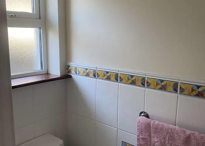 Detached House - Town Vakantiehuis